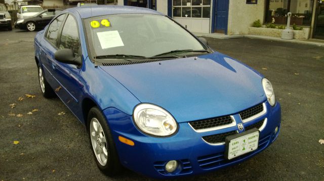 Dodge Neon 2004 photo 1