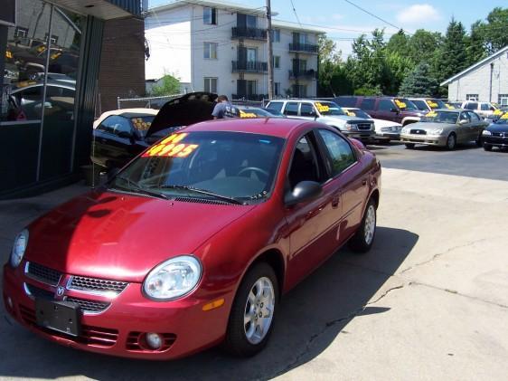 Dodge Neon 2004 photo 2