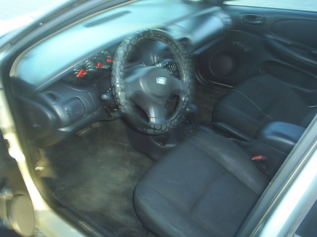 Dodge Neon 2004 photo 3