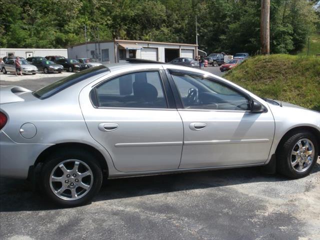 Dodge Neon 2004 photo 1