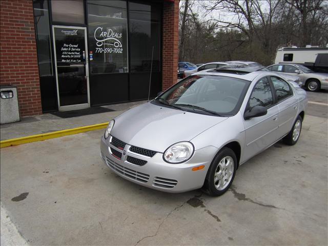 Dodge Neon 2004 photo 2