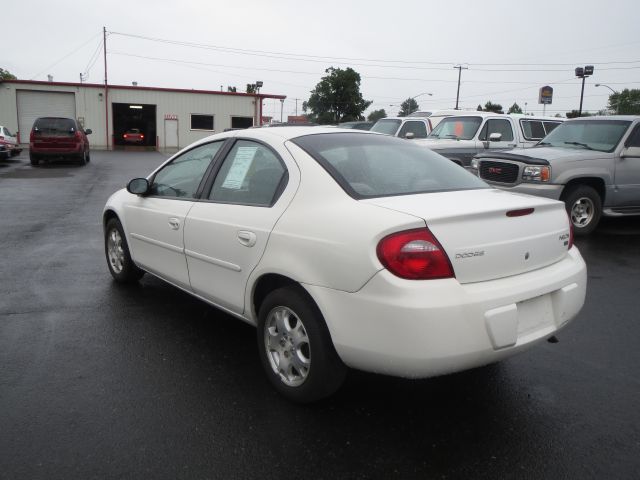 Dodge Neon 2004 photo 3