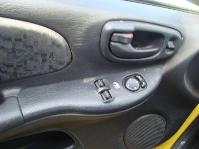 Dodge Neon 2004 photo 5