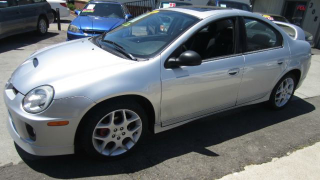 Dodge Neon 2004 photo 9