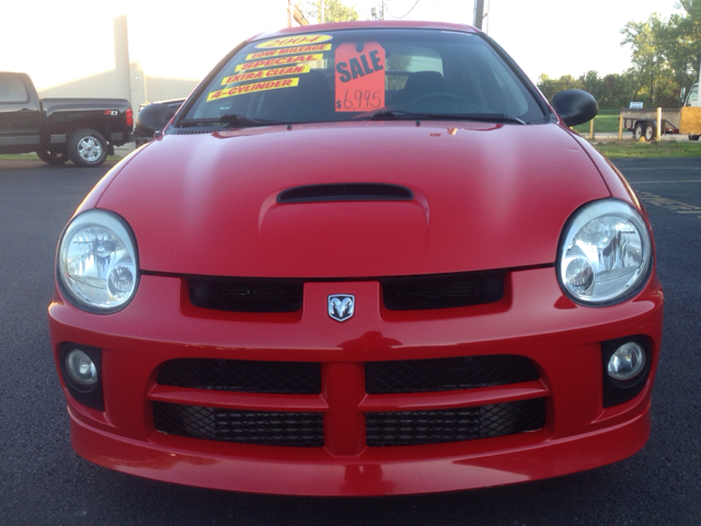 Dodge Neon 2004 photo 2