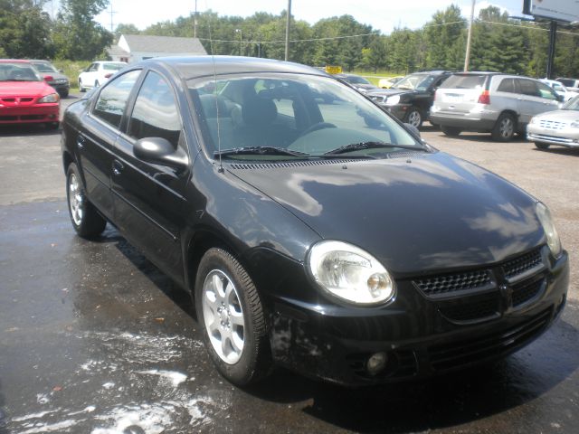 Dodge Neon 2004 photo 2