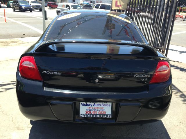 Dodge Neon Unknown Sedan