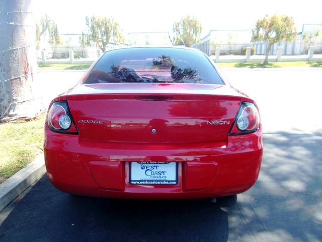 Dodge Neon 2004 photo 2