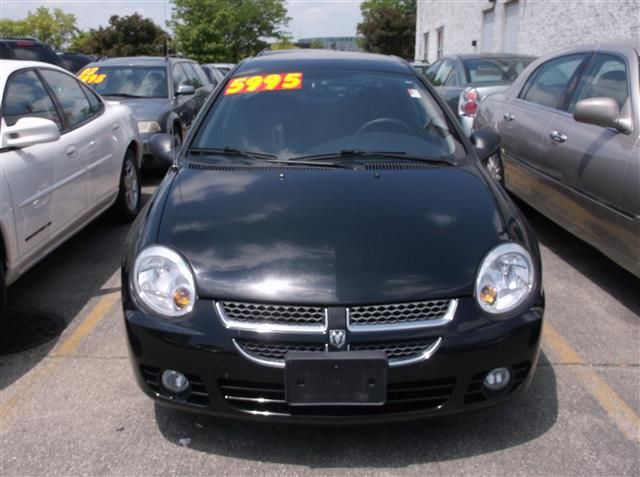 Dodge Neon 2005 photo 2