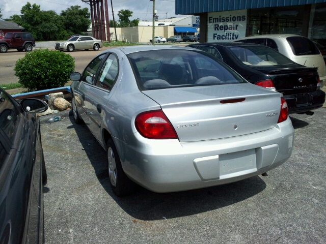 Dodge Neon 2005 photo 1