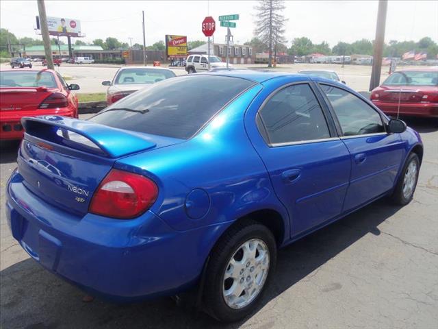 Dodge Neon 2005 photo 2