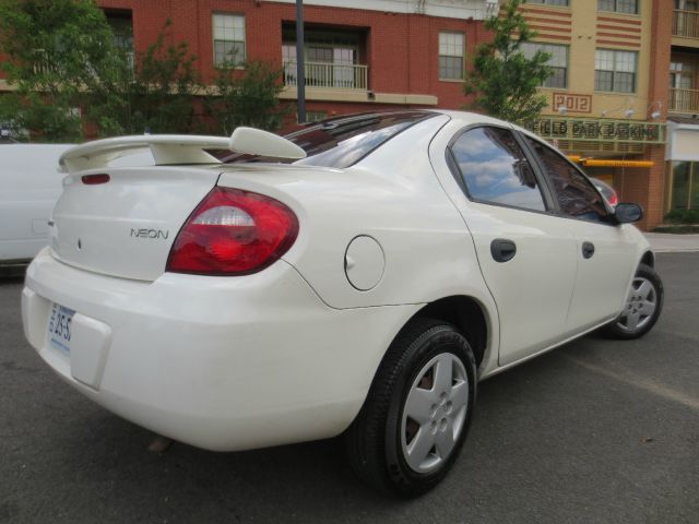 Dodge Neon SE Sedan