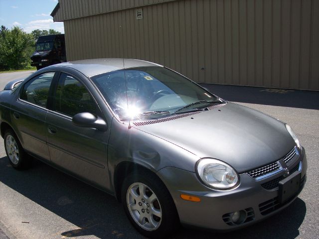 Dodge Neon 2005 photo 2