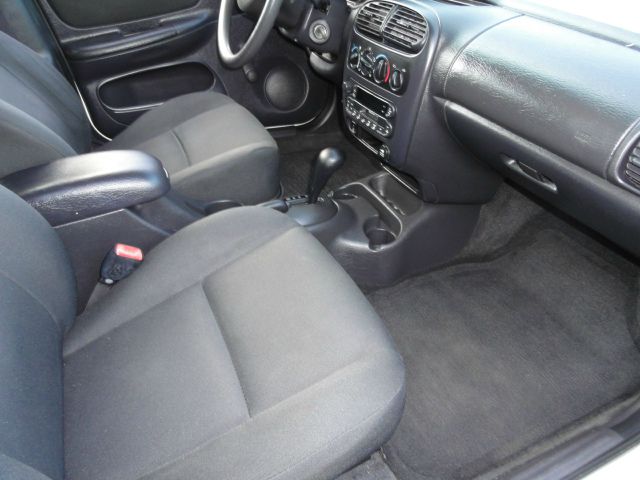 Dodge Neon 2005 photo 12