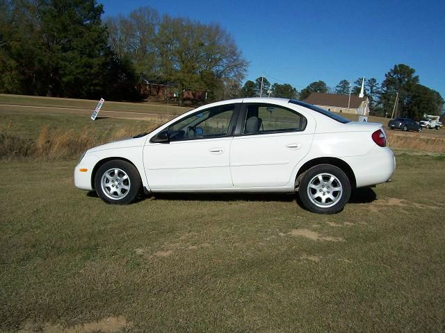 Dodge Neon 2005 photo 2