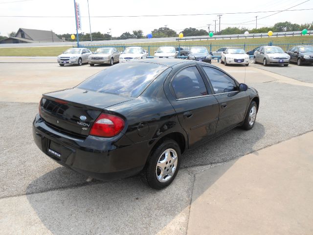 Dodge Neon 2005 photo 2