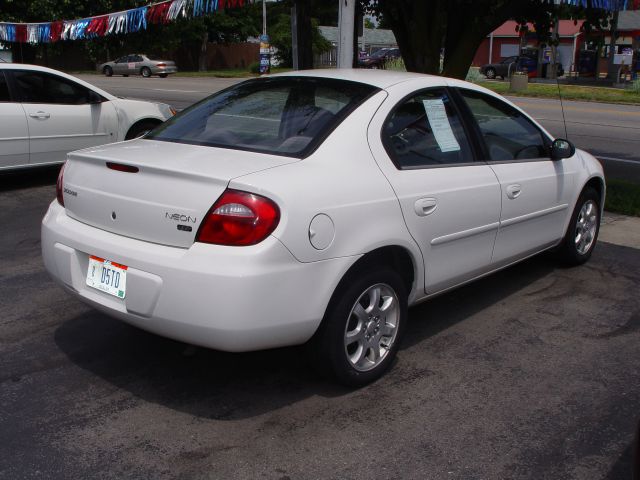 Dodge Neon 2005 photo 4