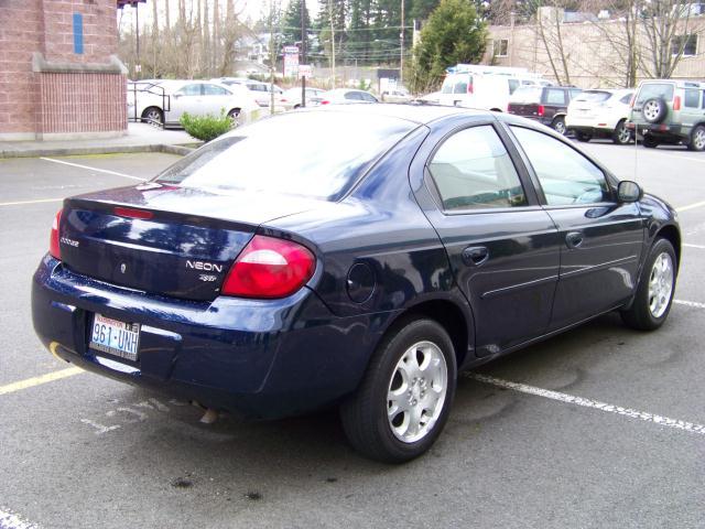 Dodge Neon 2005 photo 2