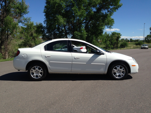 Dodge Neon 2005 photo 2