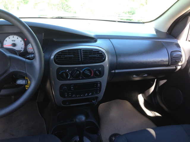 Dodge Neon 2005 photo 6