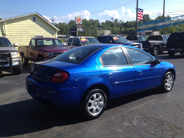 Dodge Neon 2005 photo 3