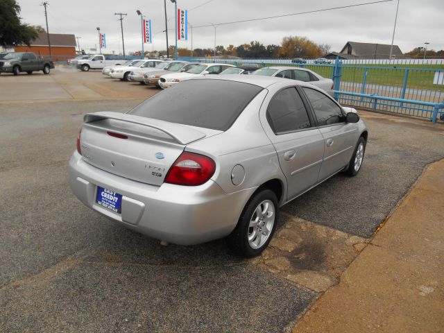 Dodge Neon Unknown Sedan