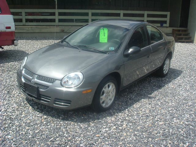 Dodge Neon 2005 photo 2