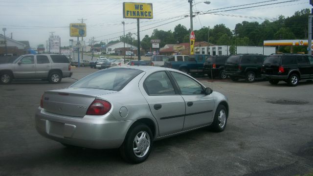 Dodge Neon 2005 photo 1