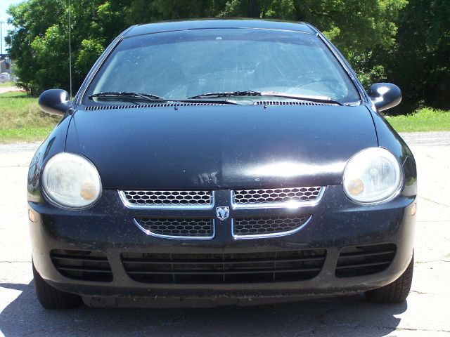 Dodge Neon 2005 photo 2