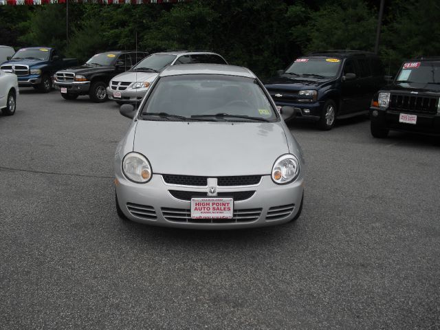 Dodge Neon 2005 photo 2