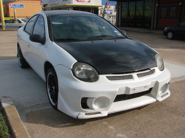 Dodge Neon 2005 photo 2