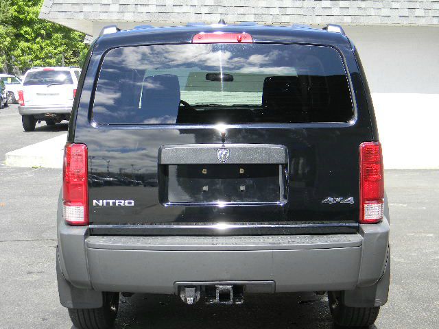 Dodge Nitro 2007 photo 14