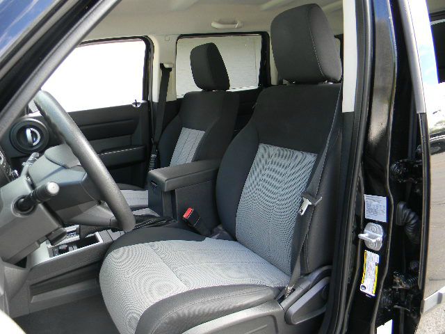 Dodge Nitro 2007 photo 24