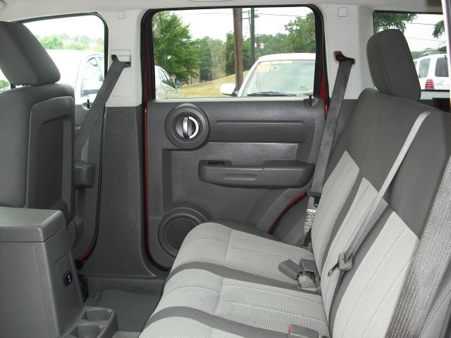 Dodge Nitro 2007 photo 2