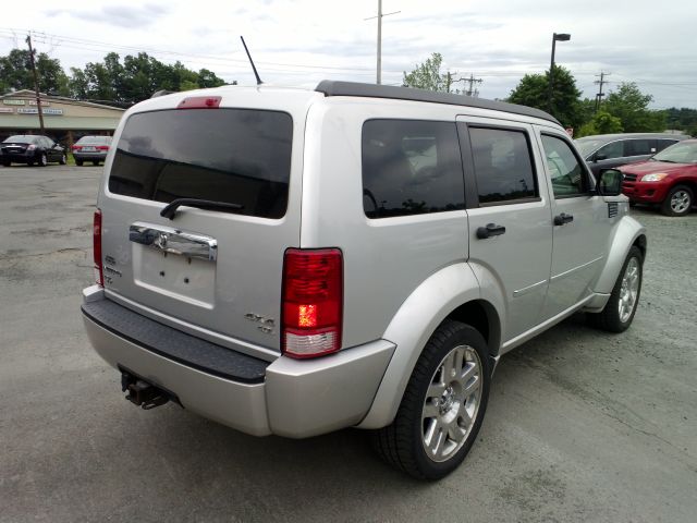 Dodge Nitro 2007 photo 2