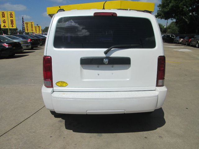 Dodge Nitro 2007 photo 3