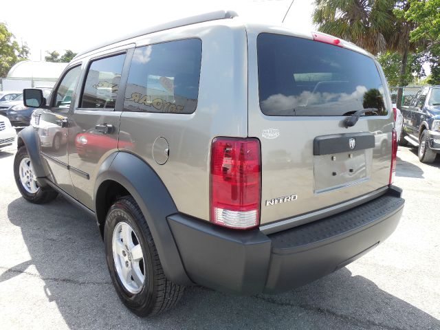 Dodge Nitro 2007 photo 4