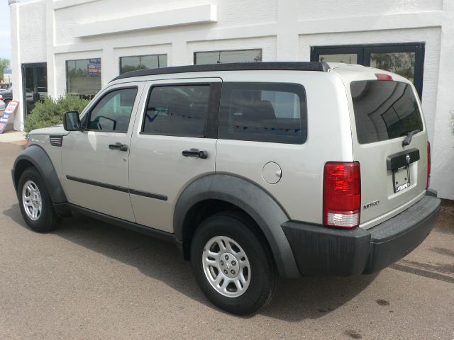 Dodge Nitro 4dr Sdn S Auto SUV