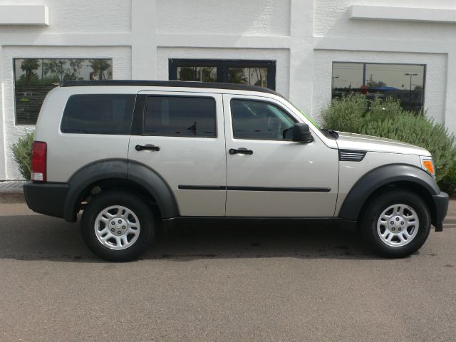 Dodge Nitro 2008 photo 2