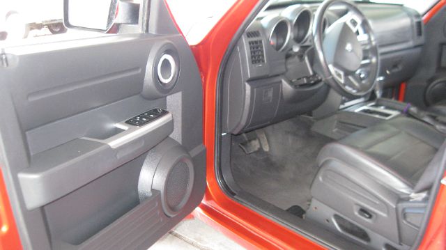 Dodge Nitro MED LT Stone Cloth SUV