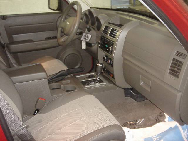 Dodge Nitro 2008 photo 4