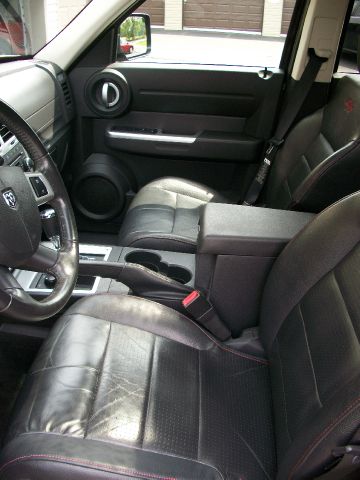 Dodge Nitro 2008 photo 4