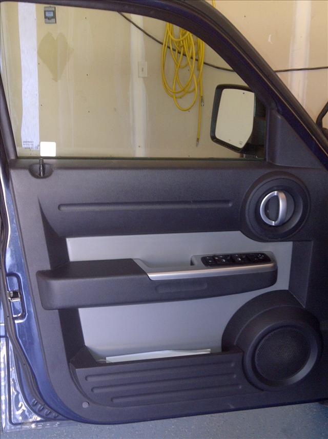 Dodge Nitro 2008 photo 3