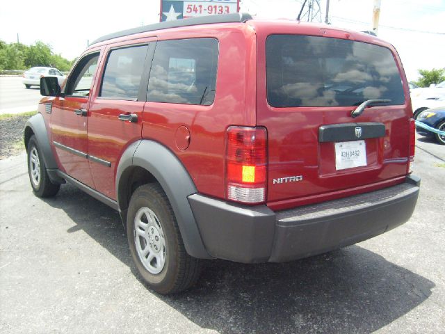 Dodge Nitro 2008 photo 1