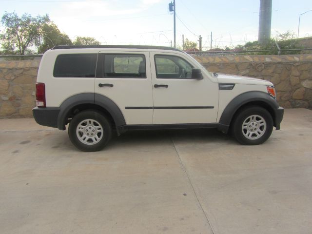 Dodge Nitro 2008 photo 2