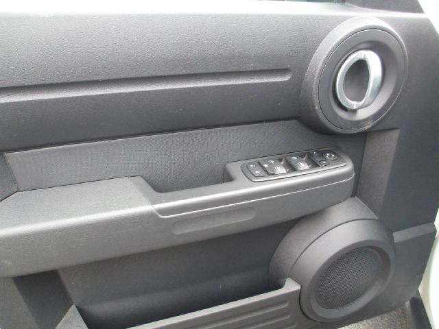 Dodge Nitro 2008 photo 3