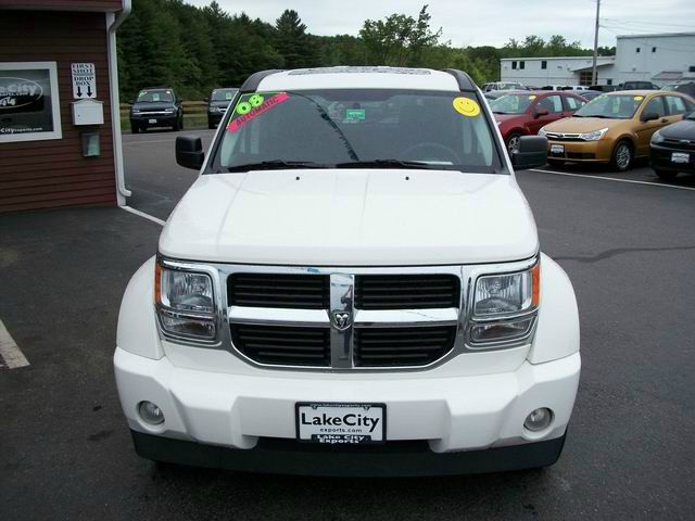 Dodge Nitro Wolfsburg Edition Sedan SUV