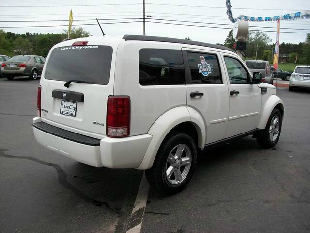 Dodge Nitro 2008 photo 15