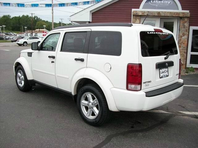 Dodge Nitro 2008 photo 5