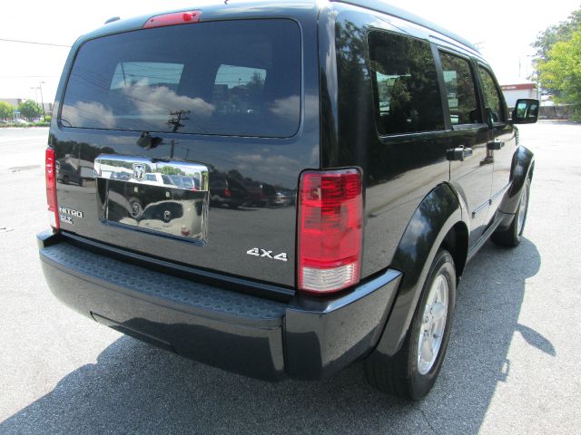 Dodge Nitro 2008 photo 2